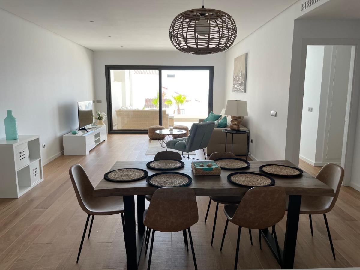 Modern 2 Beds Apartment In Alcaidesa Εξωτερικό φωτογραφία